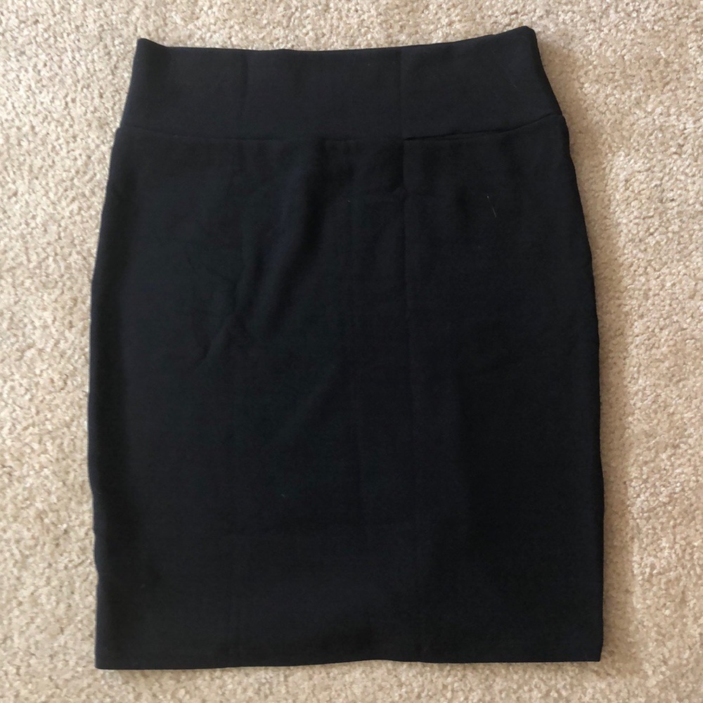 Lularoe Black Cassie